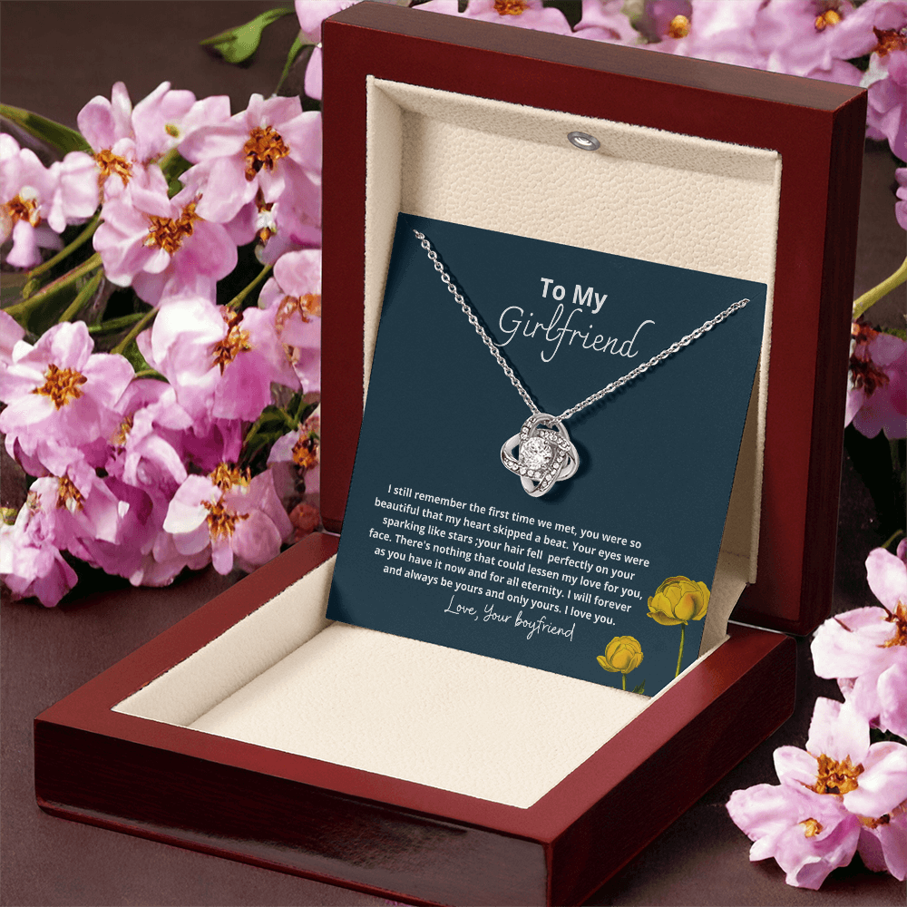 To girlfriend from boyfriend - I'm yours - Love Knot Gold Necklace for Women